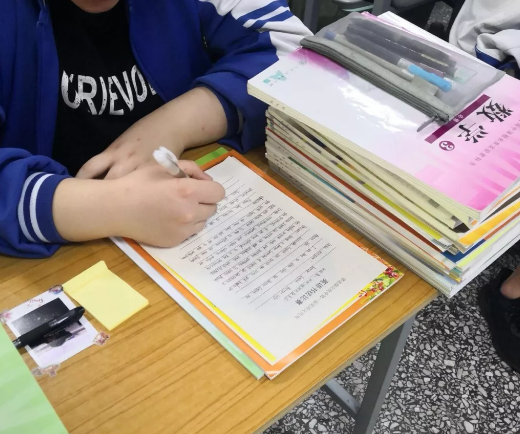 仁壽華達高中英語文化周活動——書法大賽