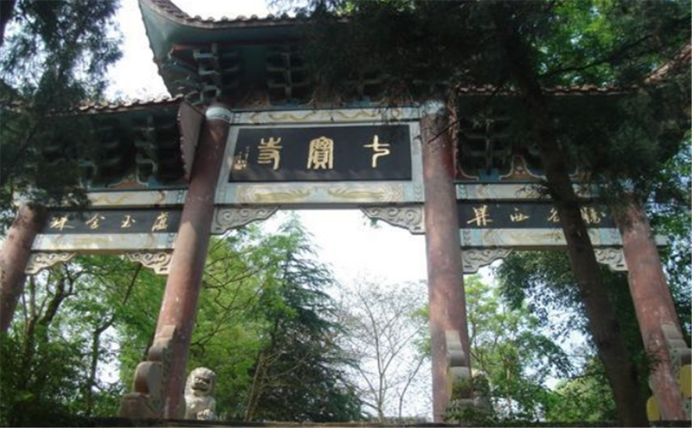 七寶寺中學(xué)學(xué)校環(huán)境怎么樣？